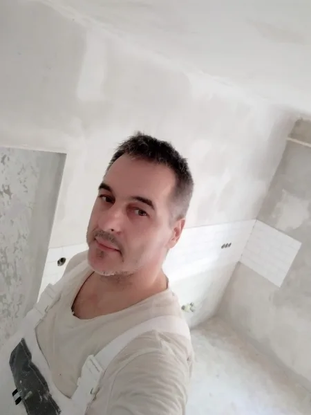 László